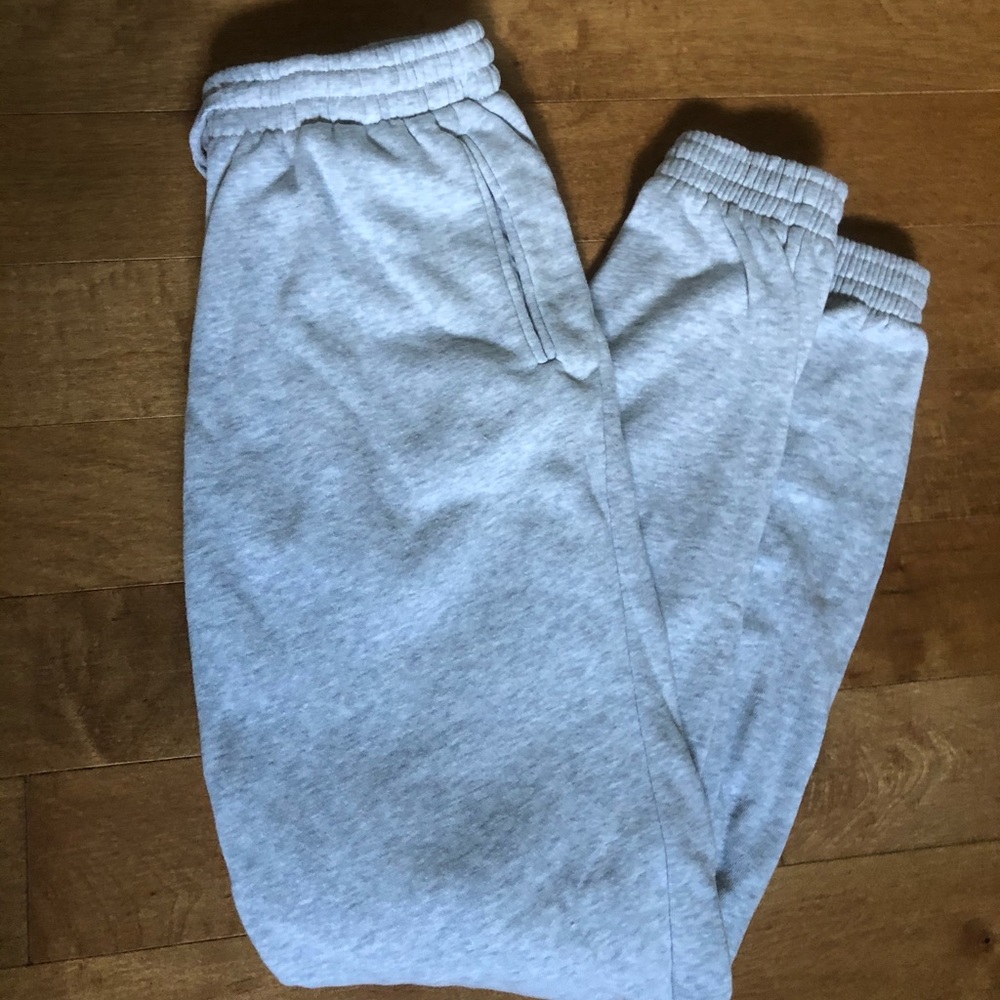 Brandy Melville Grey Sweatpants